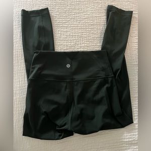 Wunder Under High Rise Crop 23”